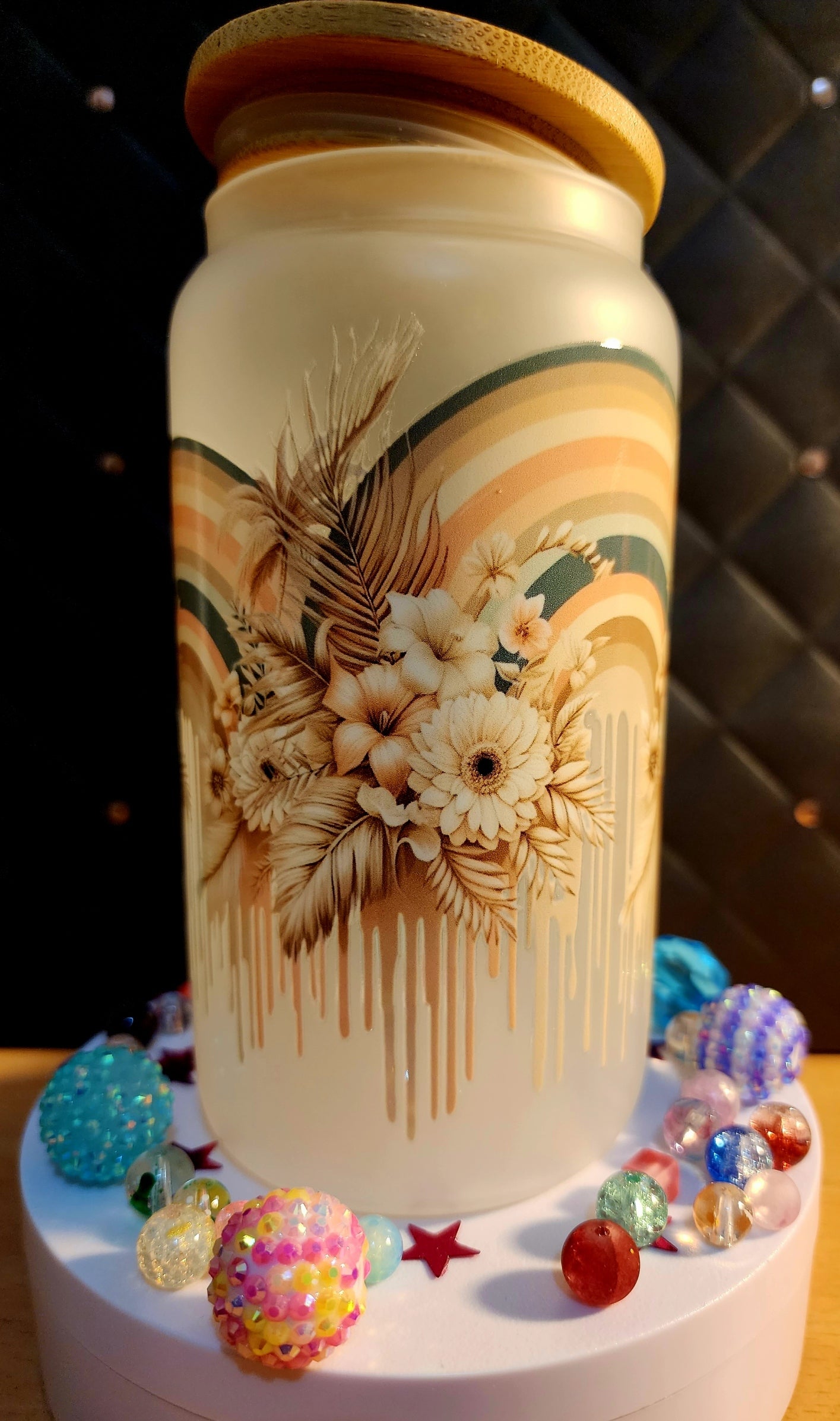 TUMBLER - brown rainbow arches with flowers (glass)
