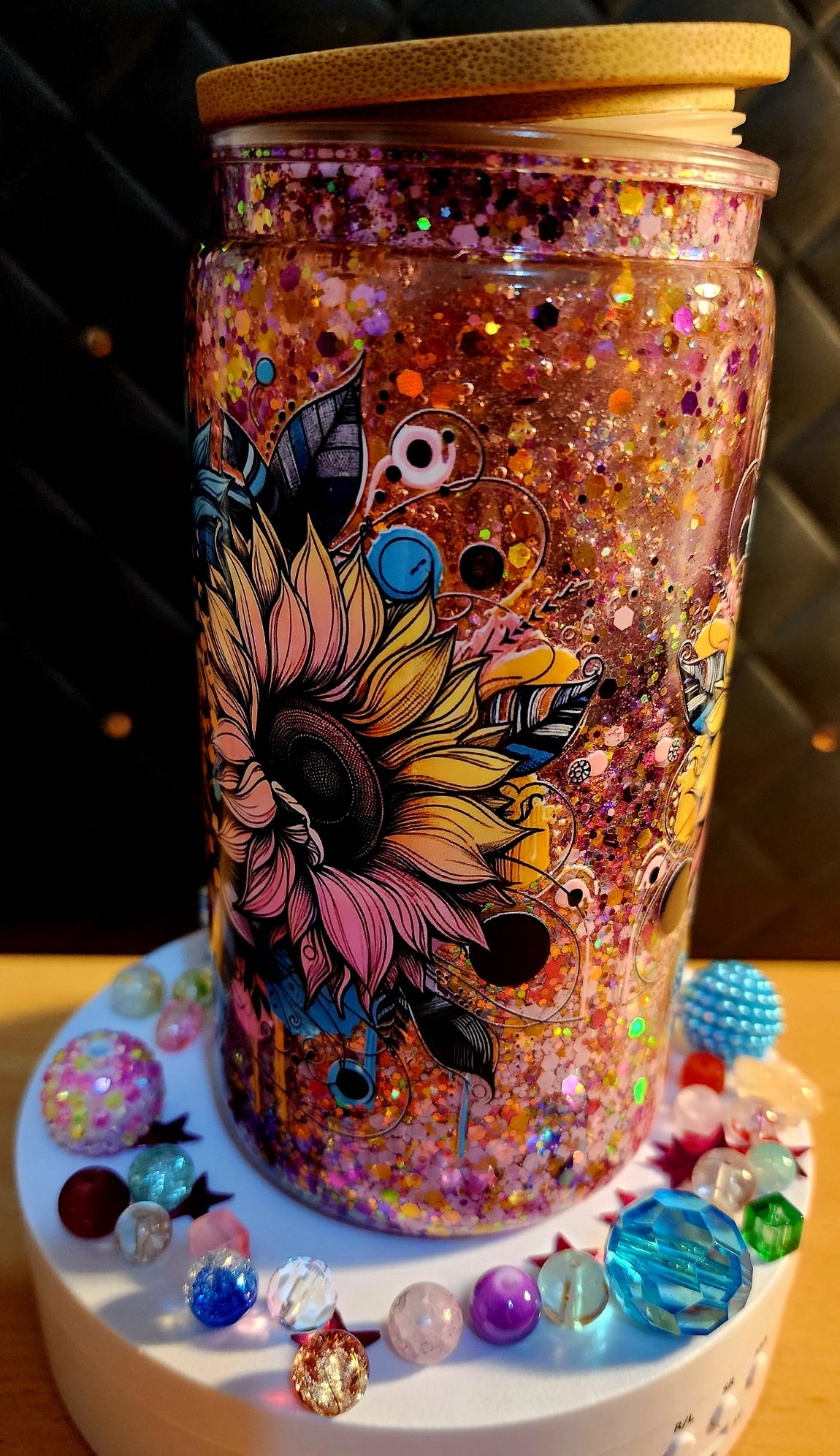 SNOWGLOBE TUMBER - Tattoo Girl surrounded by flowers