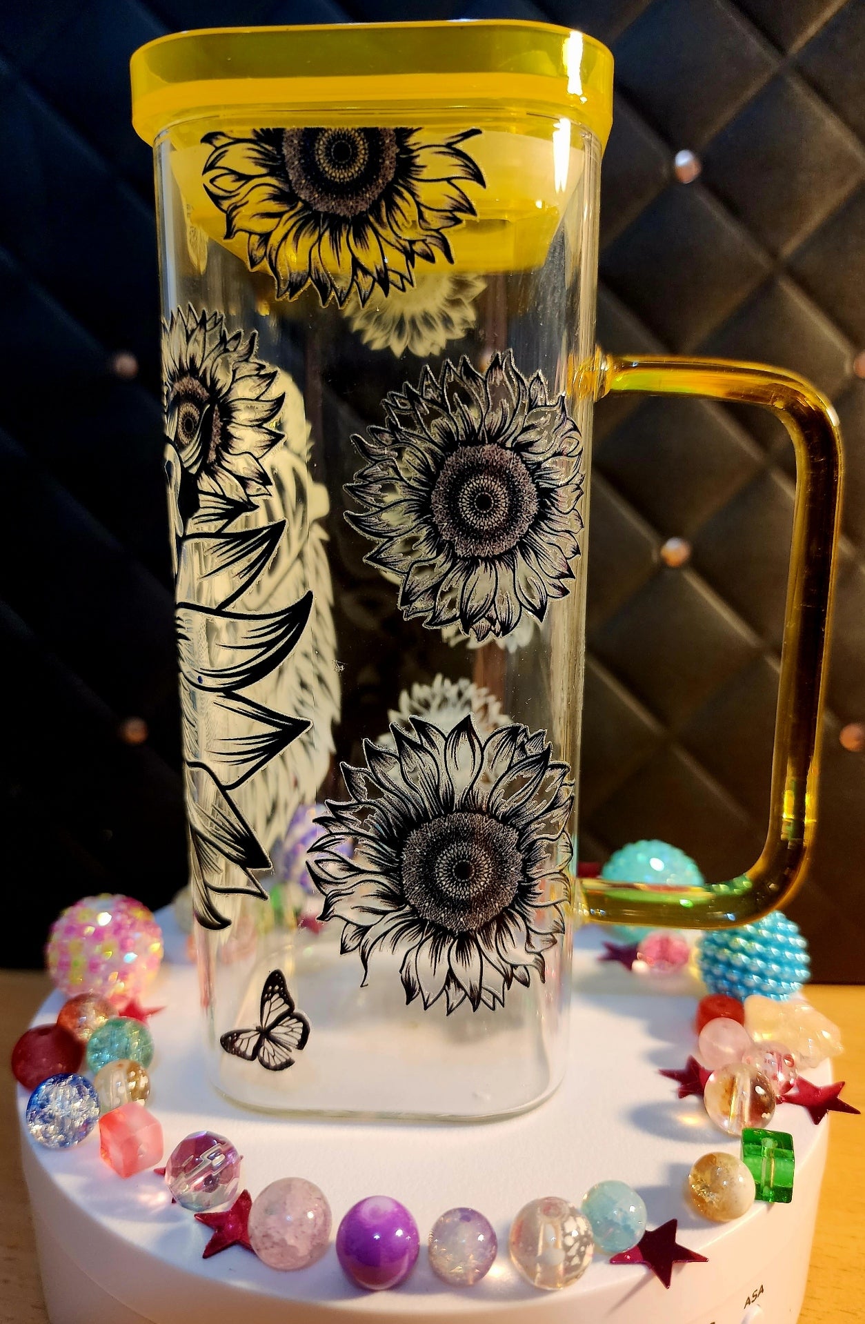 TUMBLERS - Square cup with handle with Mamma Bear (yellow acrylic)