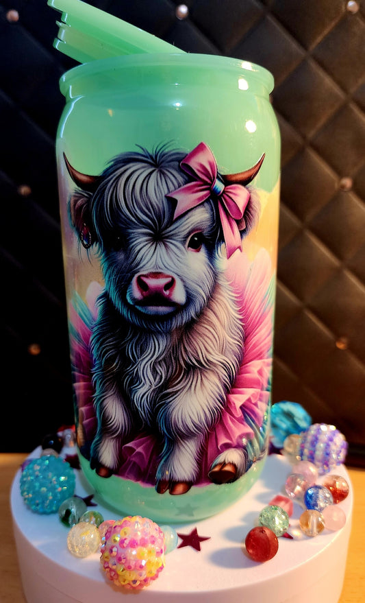 TUMBLER - Highland cow with pink bow (acrylic)