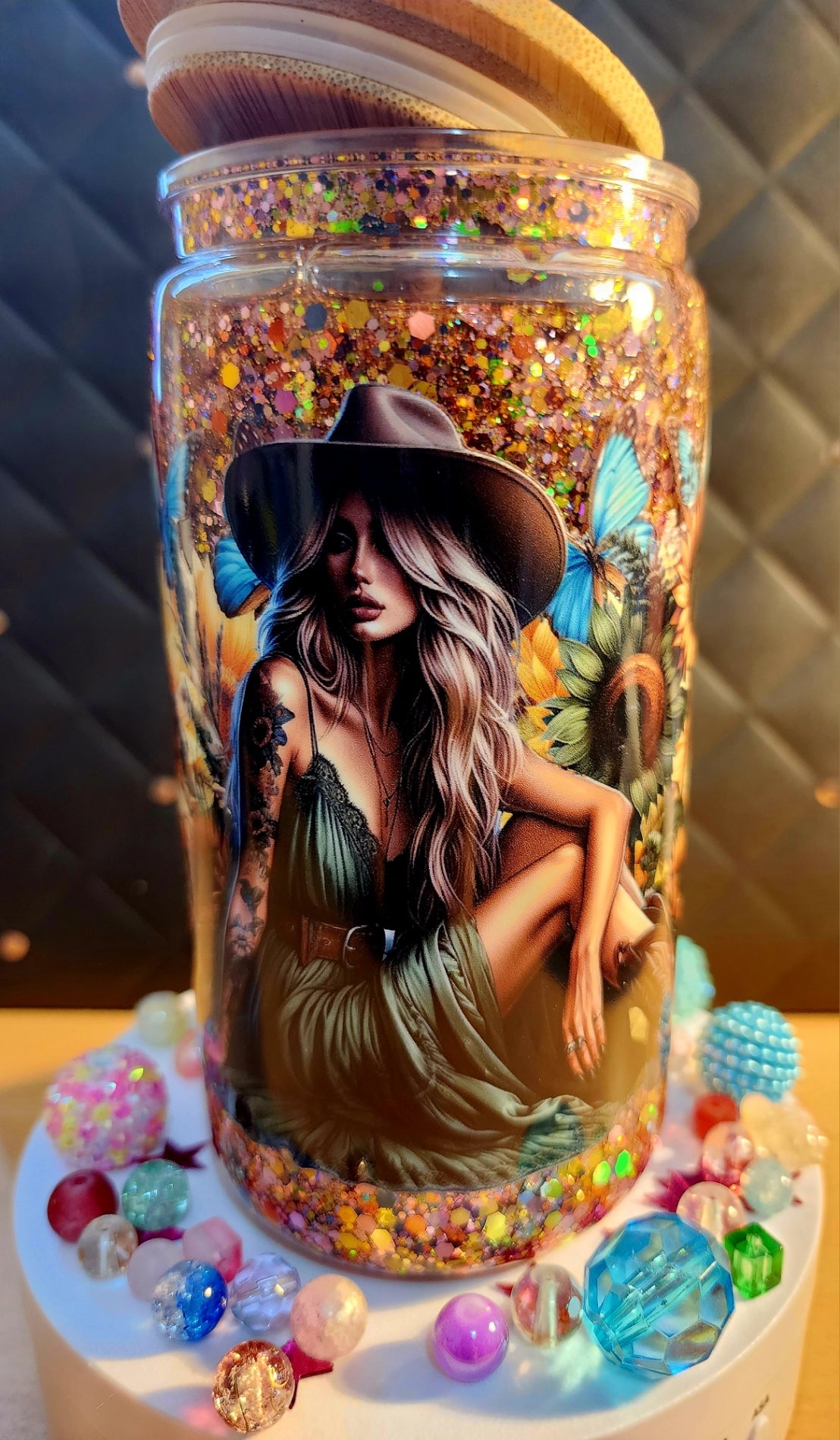 SNOWGLOBE TUMBLER - Cowgirl in green dress (glass)