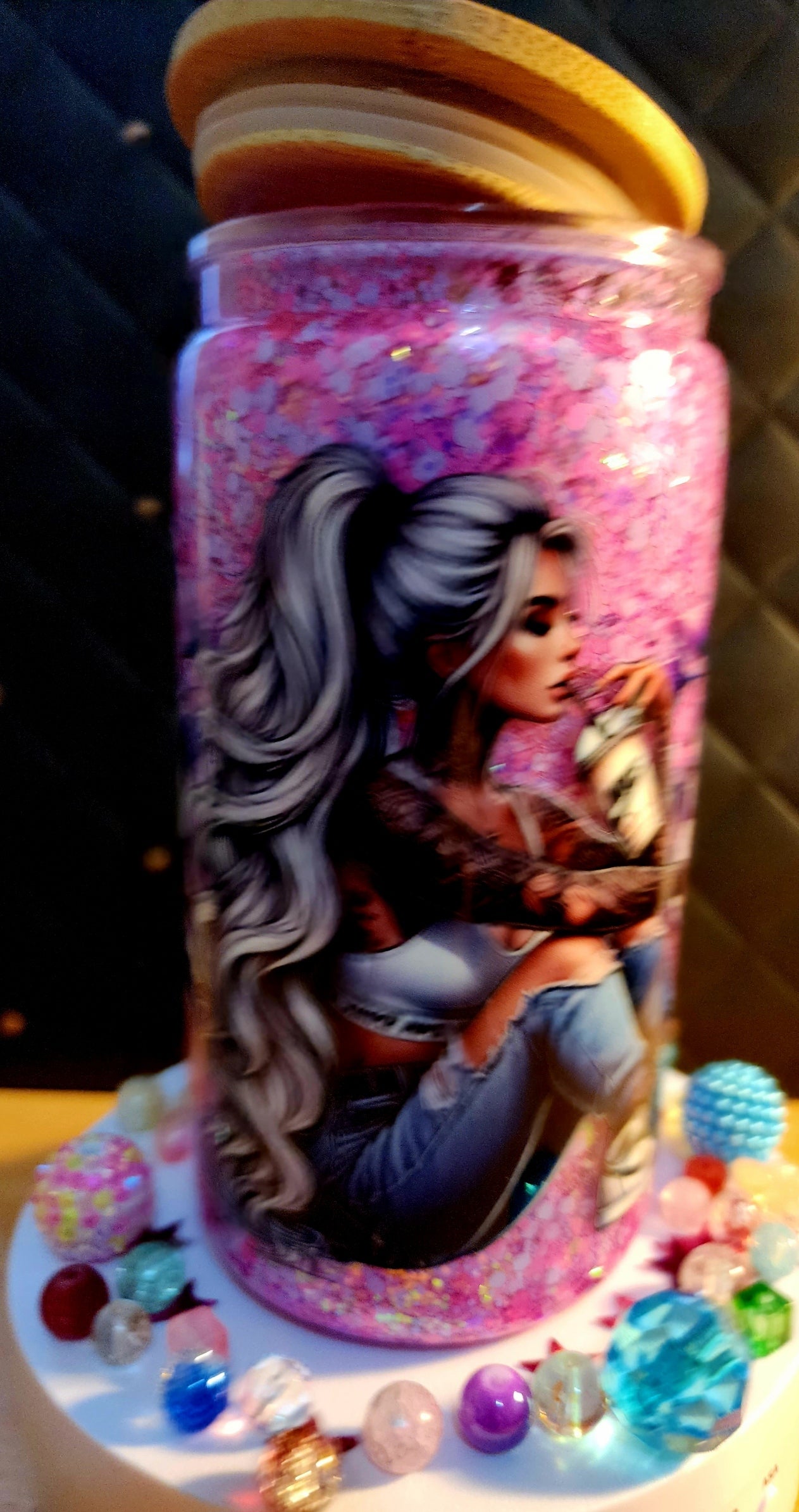 SNOWGLOBE TUMBLER - Girl with long hair (glass)