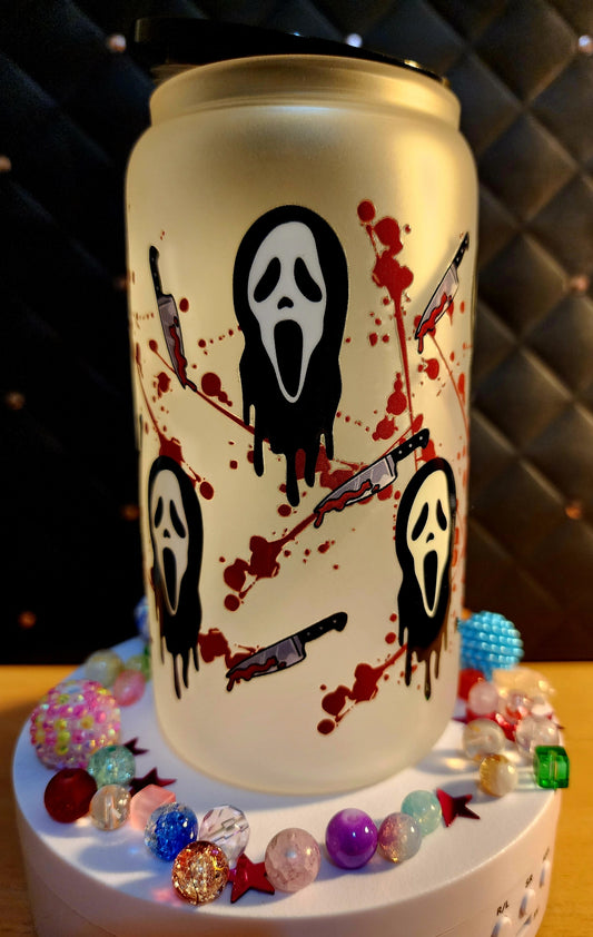 TUMBLER - Ghostface with knives and blood splatter (gass)