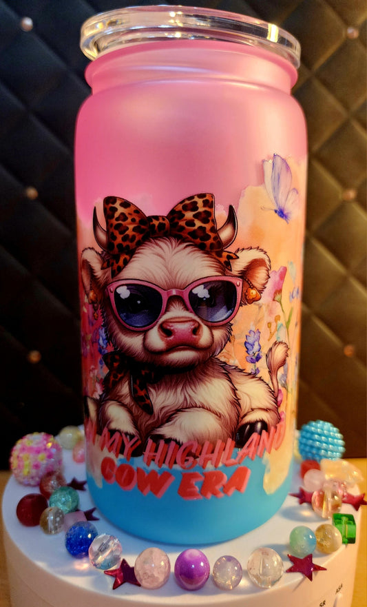 TUMBLER - In my highland cow era - (ombre acrylic)
