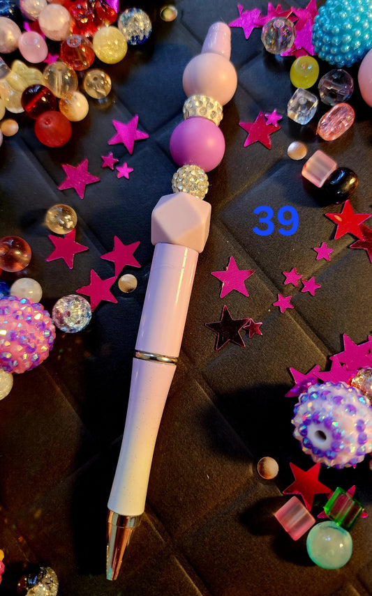 Beaded pen #39